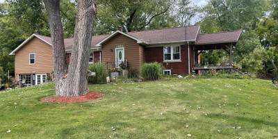 1520 Hoham, Plymouth, Indiana 46563, 4 Bedrooms Bedrooms, ,3 BathroomsBathrooms,Residential,For Sale,Hoham,202334133