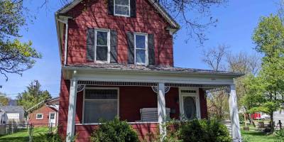 319 South, Bluffton, Indiana 46714, 3 Bedrooms Bedrooms, ,1 BathroomBathrooms,Residential,For Sale,South,202413600
