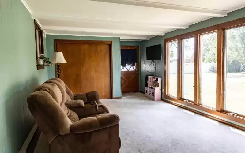 10420 ST RD 1, Ossian, Indiana 46777, 3 Bedrooms Bedrooms, ,2 BathroomsBathrooms,Residential,For Sale,ST RD 1,202430567